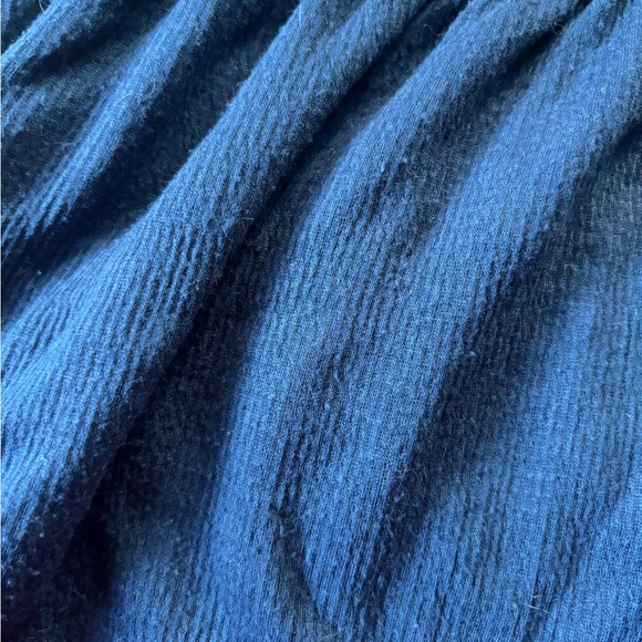 Aeropostale Multicolor Smocked Top - Picture 4 of 4